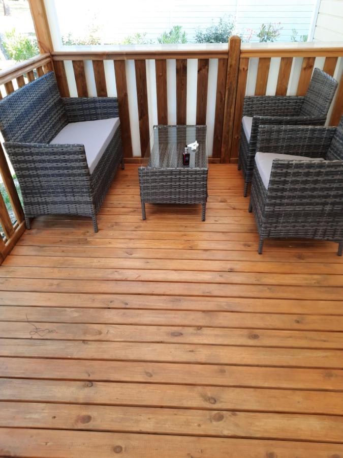 Jpp Marie Ange Proprietaire Hotel Сен-Жулиен-ан-Борн Екстериор снимка