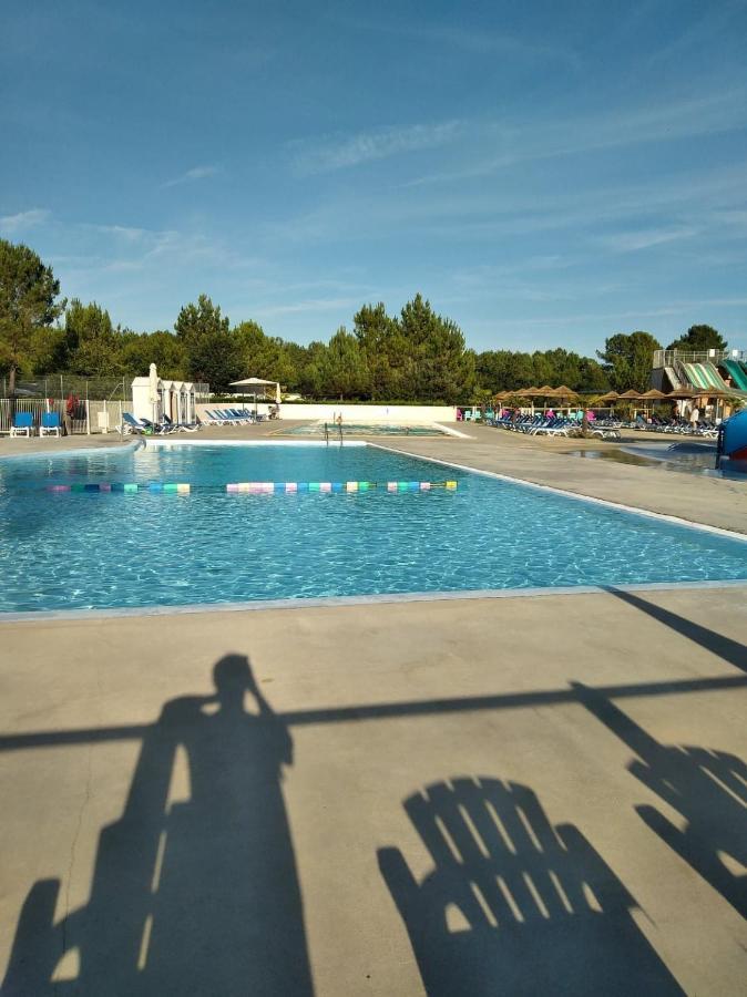 Jpp Marie Ange Proprietaire Hotel Сен-Жулиен-ан-Борн Екстериор снимка