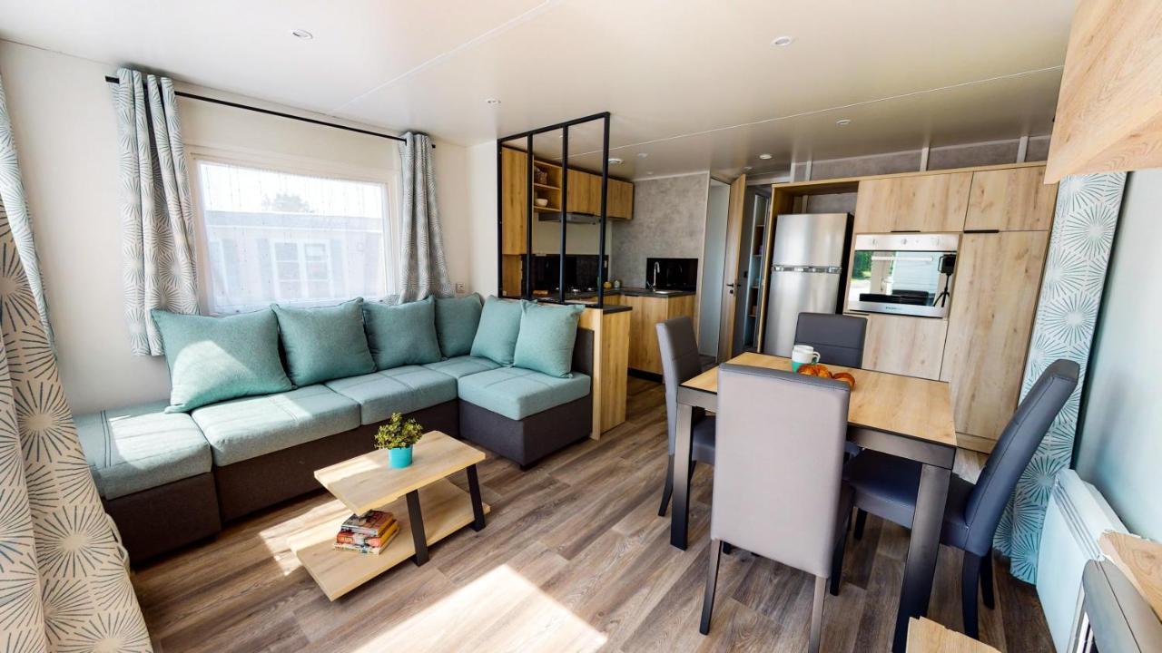 Jpp Marie Ange Proprietaire Hotel Сен-Жулиен-ан-Борн Екстериор снимка