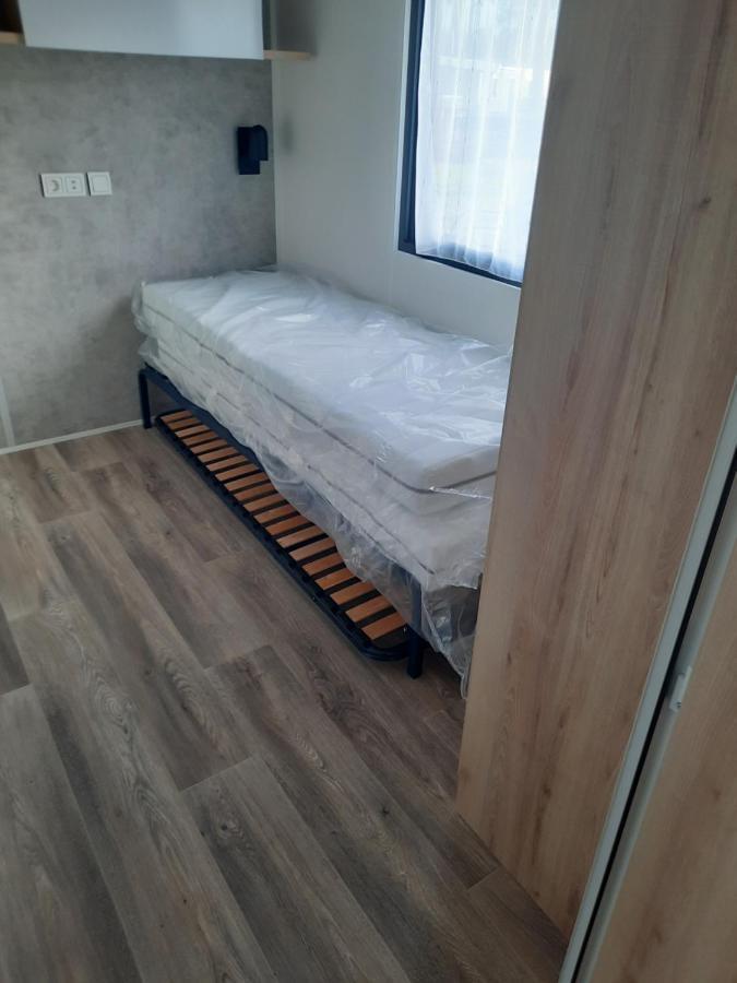 Jpp Marie Ange Proprietaire Hotel Сен-Жулиен-ан-Борн Екстериор снимка