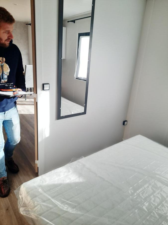 Jpp Marie Ange Proprietaire Hotel Сен-Жулиен-ан-Борн Екстериор снимка