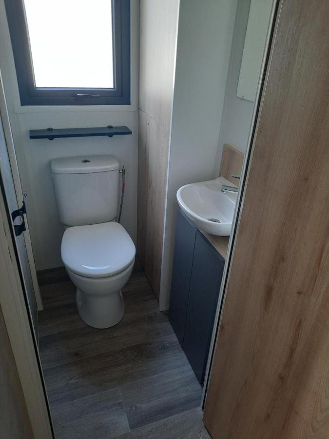Jpp Marie Ange Proprietaire Hotel Сен-Жулиен-ан-Борн Екстериор снимка