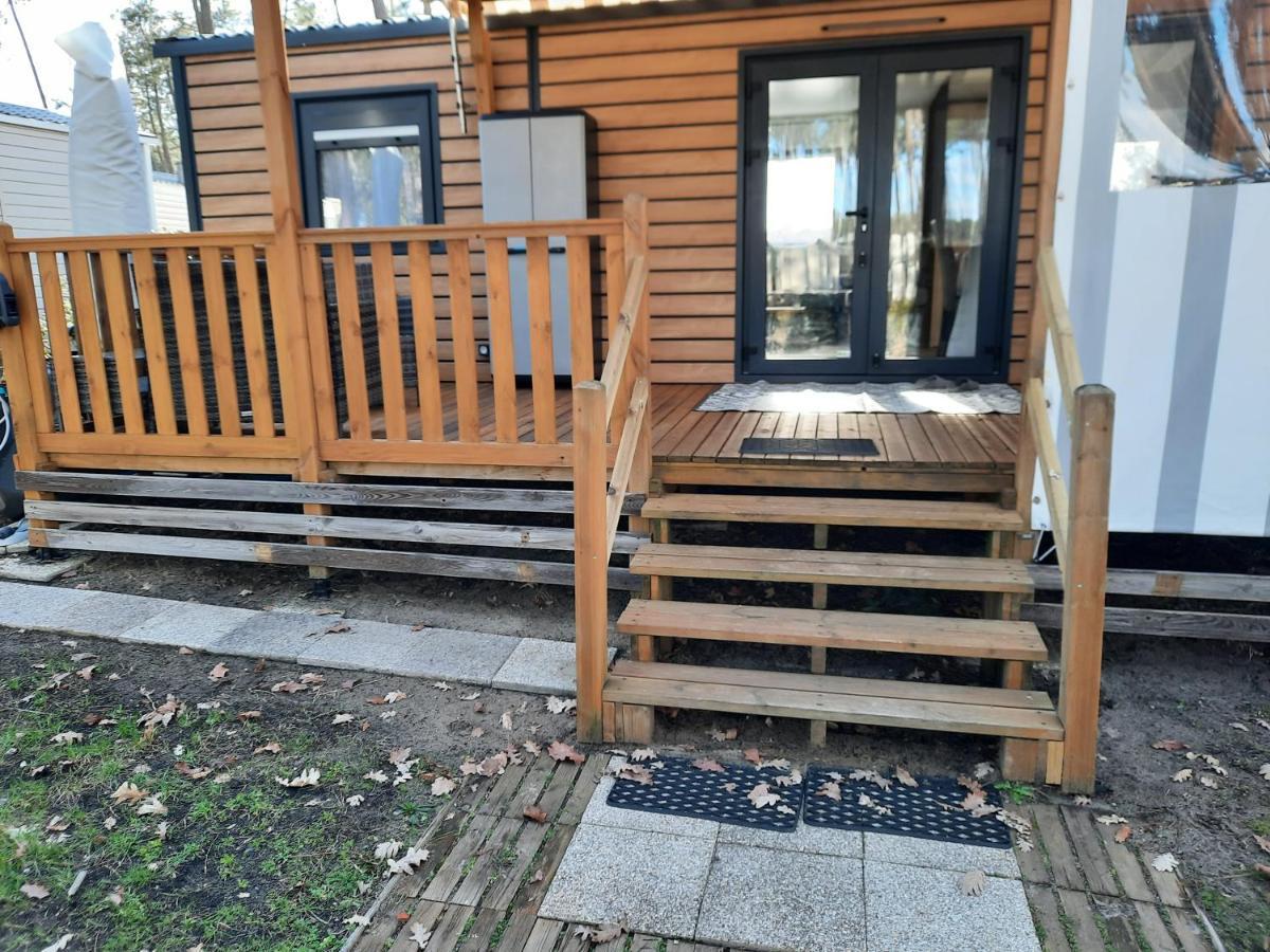 Jpp Marie Ange Proprietaire Hotel Сен-Жулиен-ан-Борн Екстериор снимка
